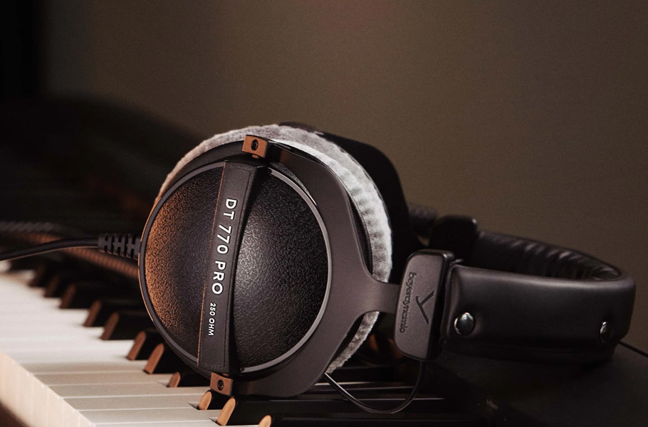 BeyerDynamic DT 770 Pro 250 Ohms هدفون