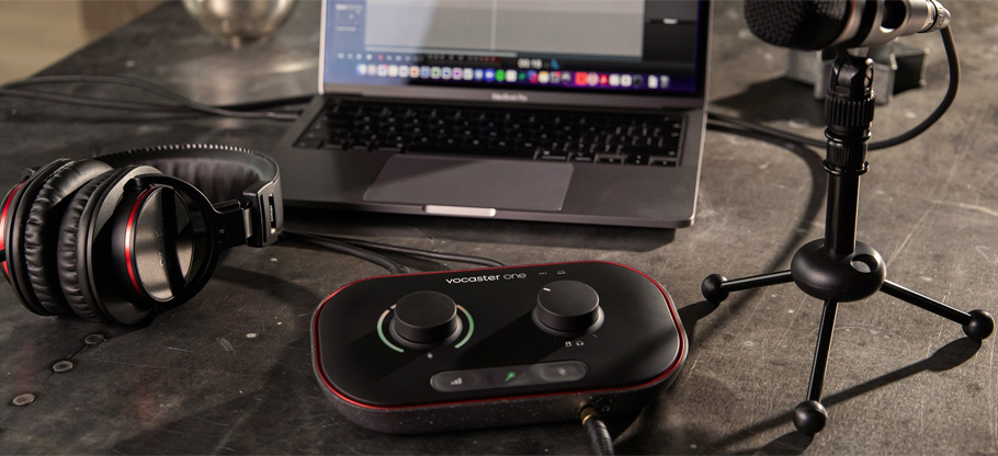 کارت صدا و پکیج استودیو Focusrite Vocaster One Studio کارت صدا و پکیج استودیو Focusrite Vocaster One Studio