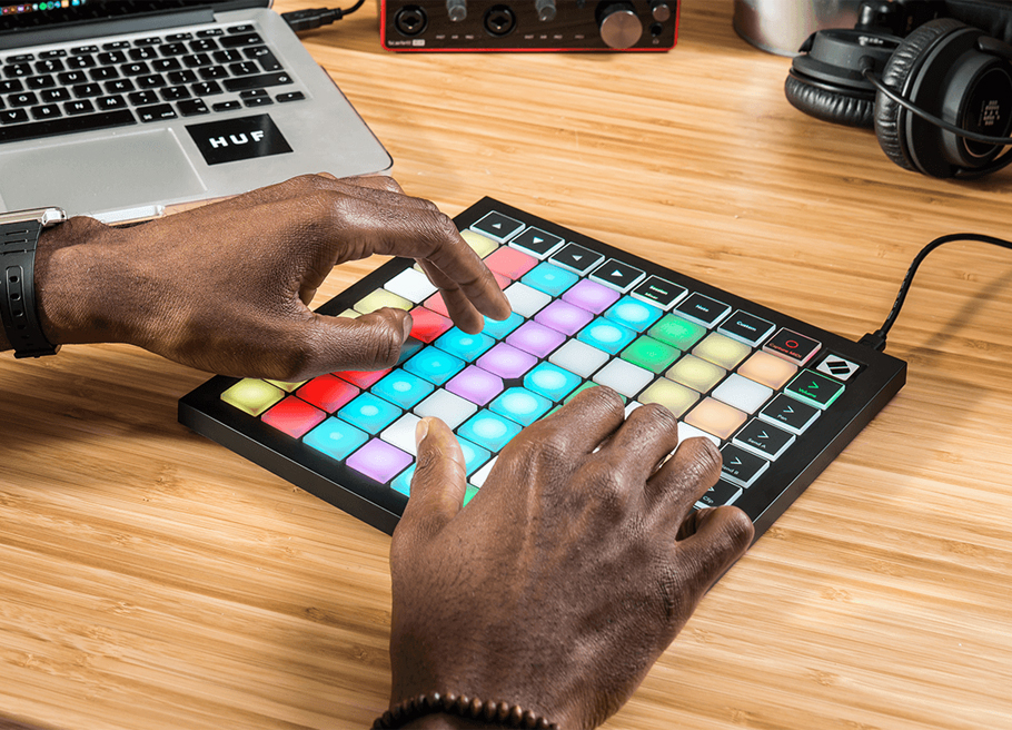 لانچ پد Novation Launchpad X لانچ پد Novation Launchpad X