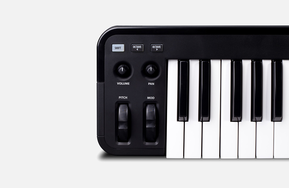 Line 6 Mobile Keys 25 میدی کنترلر