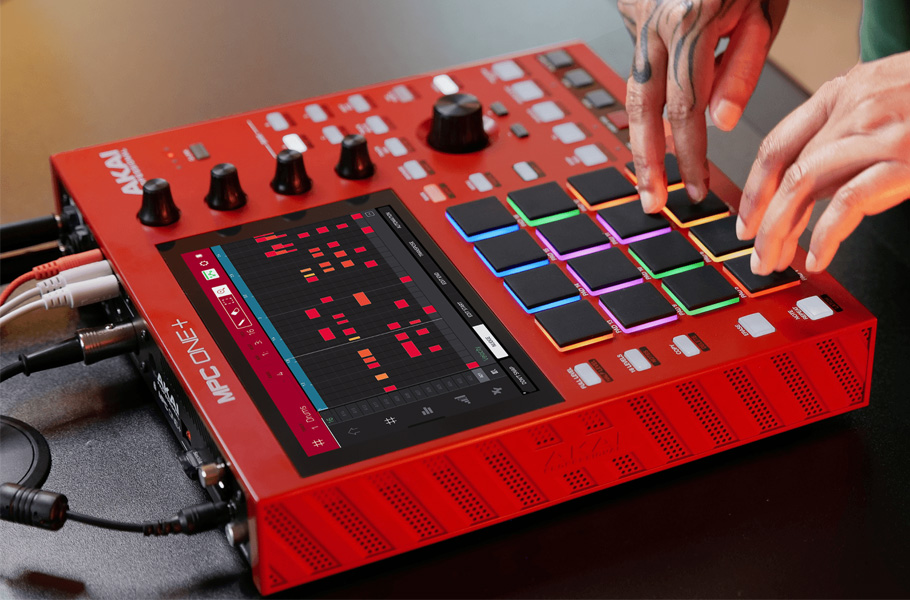 کنترلر نرم افزار AKAI MPC ONE+ کنترلر نرم افزار AKAI MPC ONE+