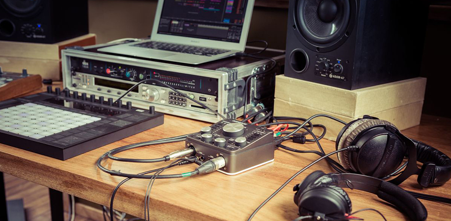Arturia AudioFuse Silver کارت صدا Arturia AudioFuse Silver کارت صدا