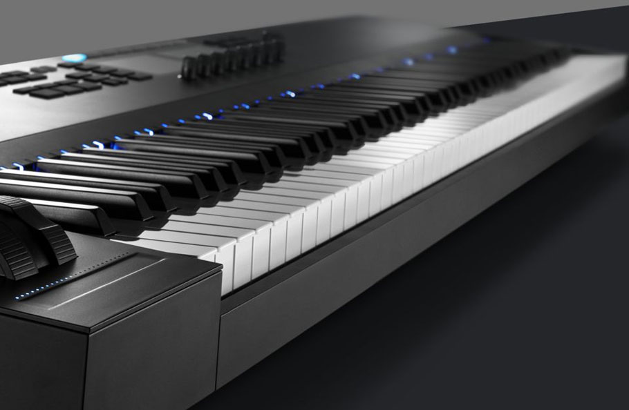 میدی کنترلر Native Instruments Komplete Kontrol S88 MK2