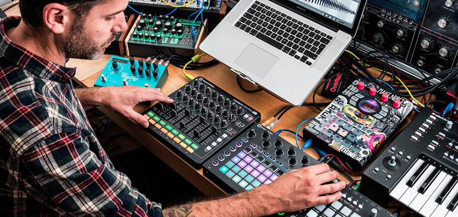 Novation Launch Control XL MKII میدی کنترلر