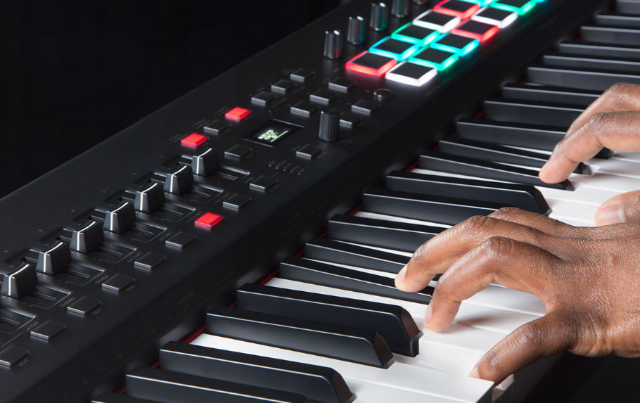 میدی کنترلر M-Audio Hammer 88 Pro