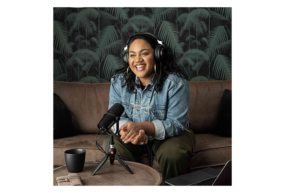 میکروفن یو اس بی Shure MV7 USB Podcast Microphone میکروفن یو اس بی Shure MV7 USB Podcast Microphone
