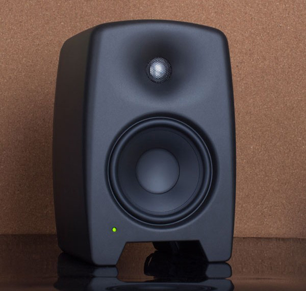 Genelec M030AM اسپیکر مانیتورینگ Genelec M030AM اسپیکر مانیتورینگ