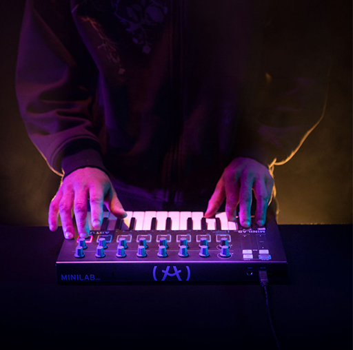 Arturia MiniLab MkII BK میدی کنترلر