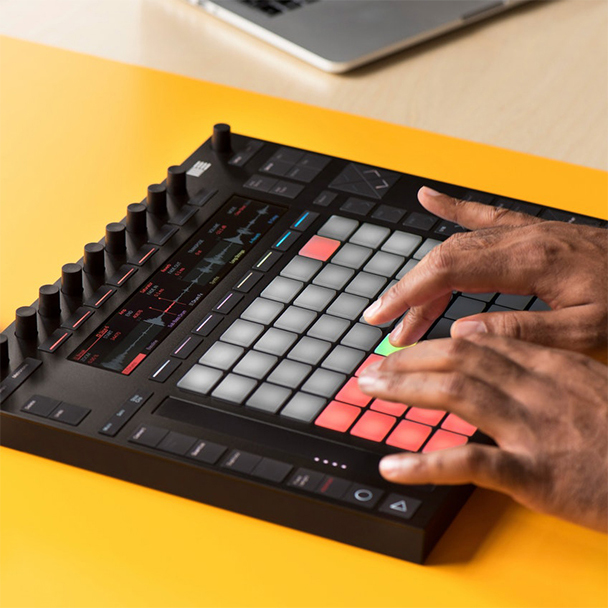 Ableton PUSH 2 میدی کنترلر Ableton PUSH 2 میدی کنترلر