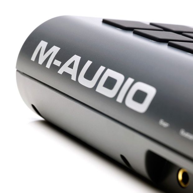 میدی کنترلر ام آدیو M-Audio Axiom 25 G2 - تصویر 3