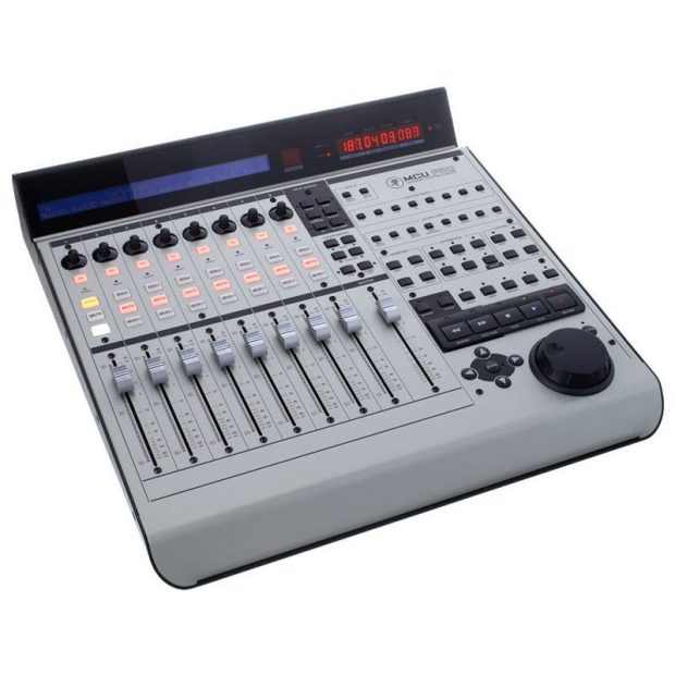کنترلر نرم افزار مکی Mackie Control Universal Pro - تصویر 4