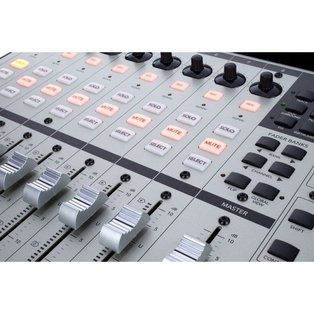 کنترلر نرم افزار مکی Mackie Control Universal Pro - تصویر 6