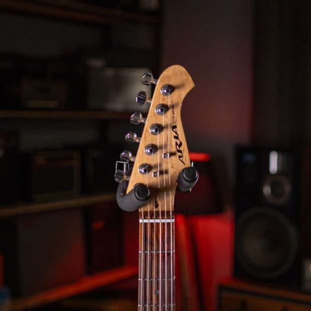 گیتار الکتریک آریا Aria STG Strat Sunburst - تصویر 5